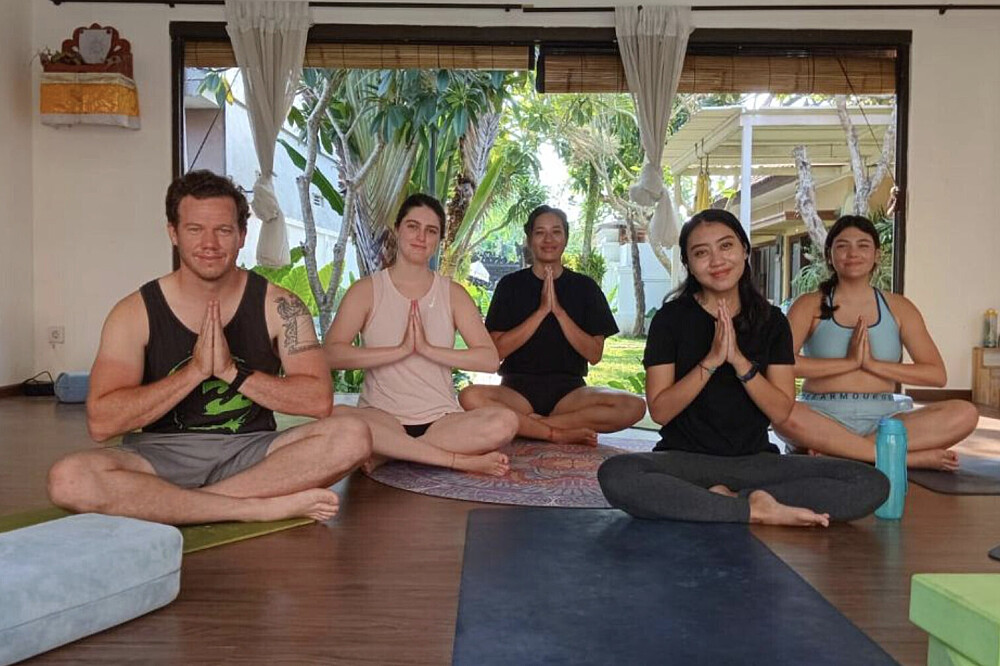10 Day 300 HR Hybrid Yoga, Somatic & Holistic Healing YTT, Bali