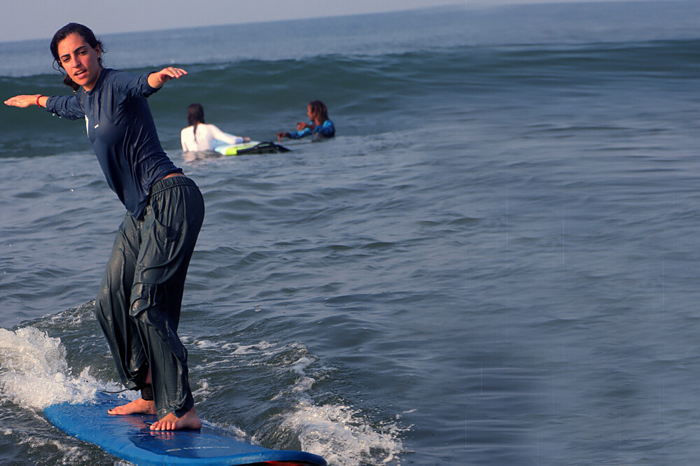 Retiro de 10 dias de surf, ioga, Ayurveda e cura pelo som em Varkala, Índia 15
