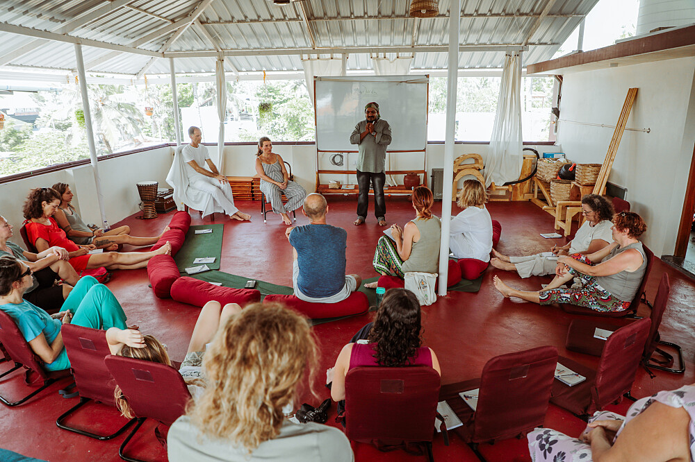 Formation de professeur de yoga multi-style de 11 jours et 100 heures à Kerala, en Inde 6