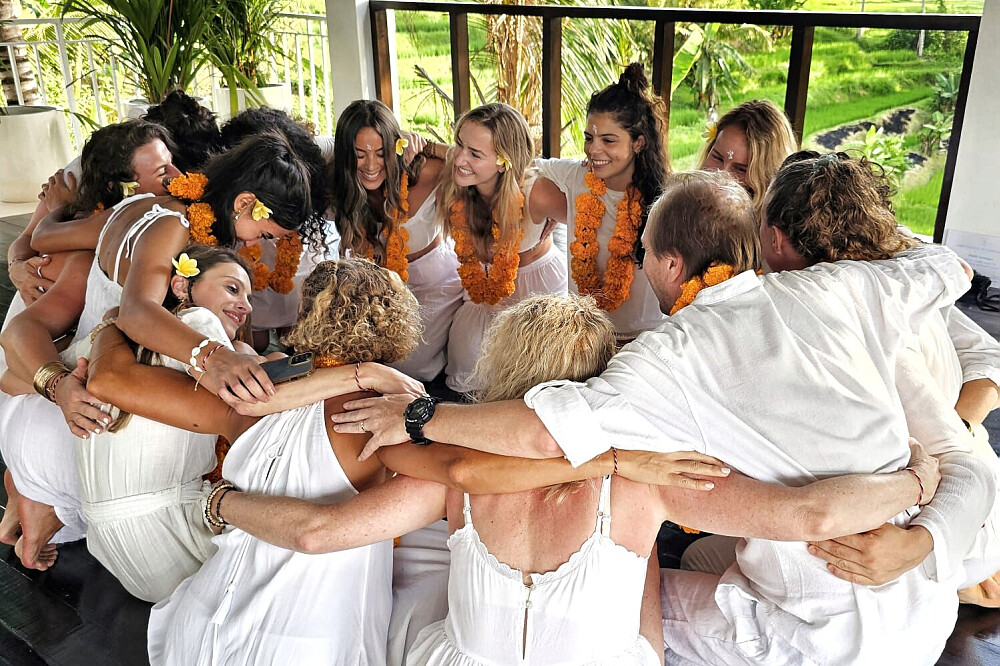Formação de Professores de Yoga Vinyasa de 11 Dias e 200 Horas, Online e Presencial, em Bali (ritmo próprio) 9