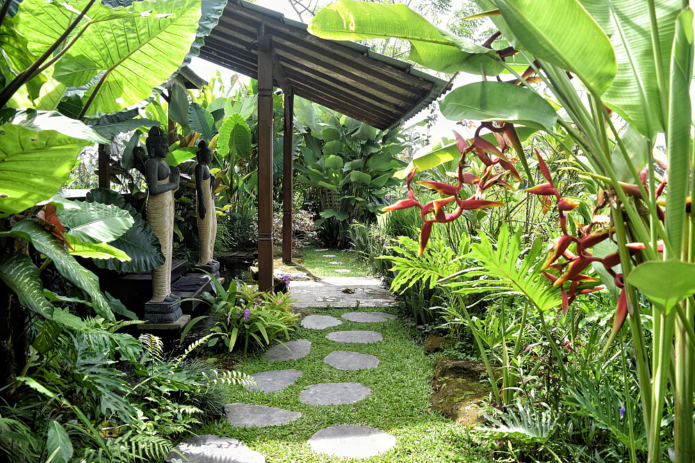 Formação de Professores de Yoga Vinyasa de 11 Dias e 200 Horas, Online e Presencial, em Bali (ritmo próprio) 14
