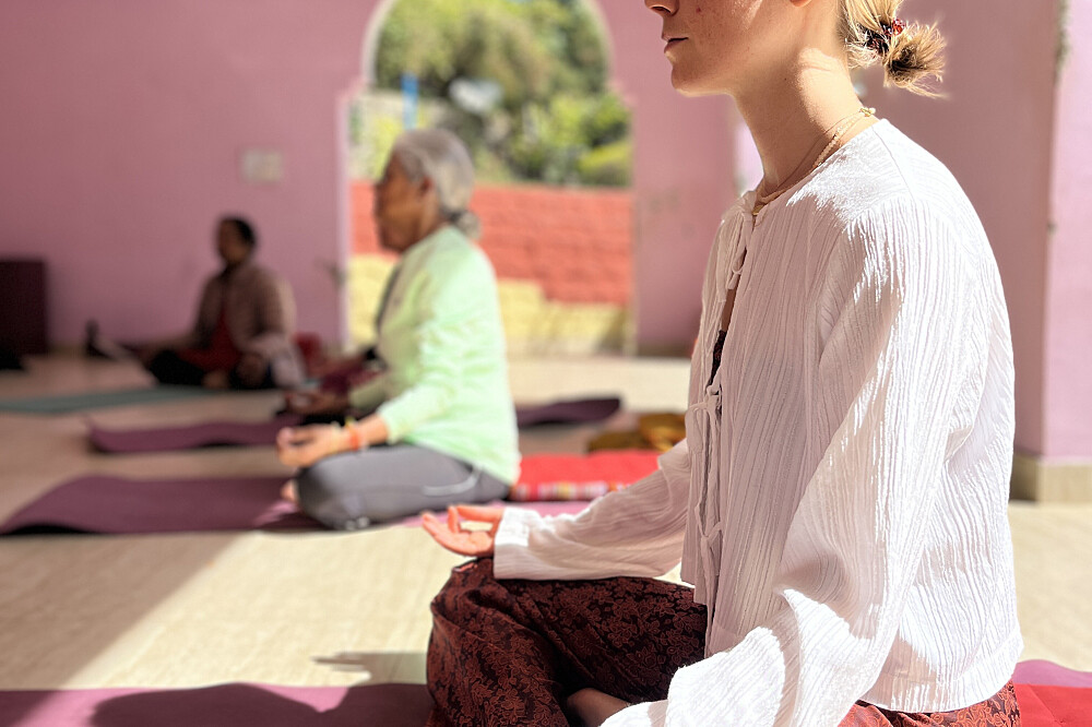 11-tägiges Vipassana-Meditationsprogramm „Silent Awakening“ in Indien 33