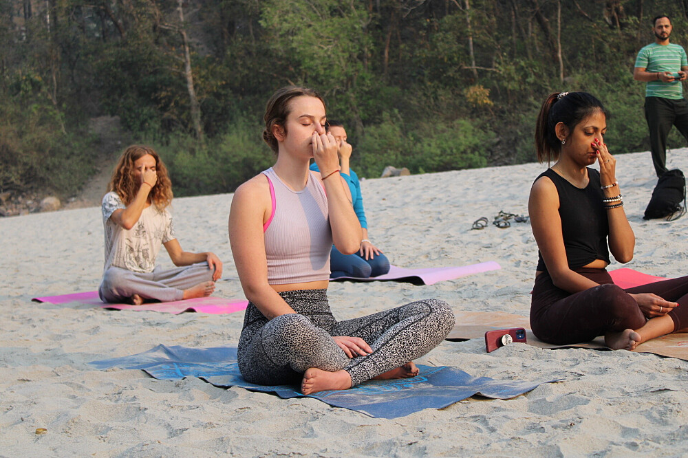 Formation de professeur de yoga Kundalini de 100 heures sur 11 jours à Rishikesh 9