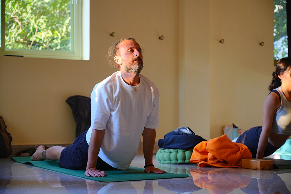 12 Day 100 Hour Meditation, Hatha, Vinyasa Yoga TTC In India 16