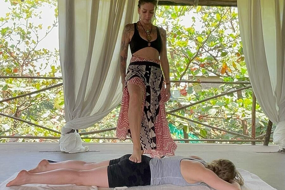 Formação de Professores de Yin Yoga e Bodywork de 13 Dias e 100 Horas em Bali 38