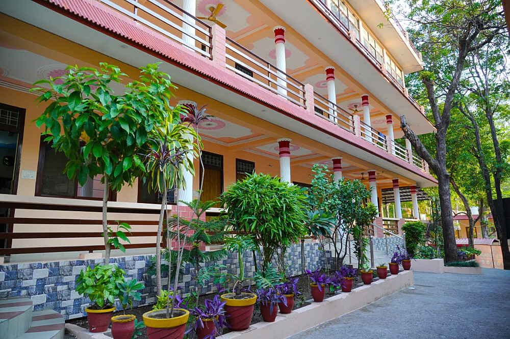 14 Day Breathwork, Ayurveda & Holistic Yoga Retreat In India 29