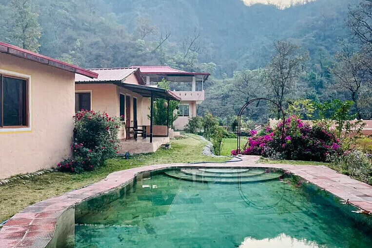 14 Day Spiritual Ayurveda, Yoga & Detox Retreat in India