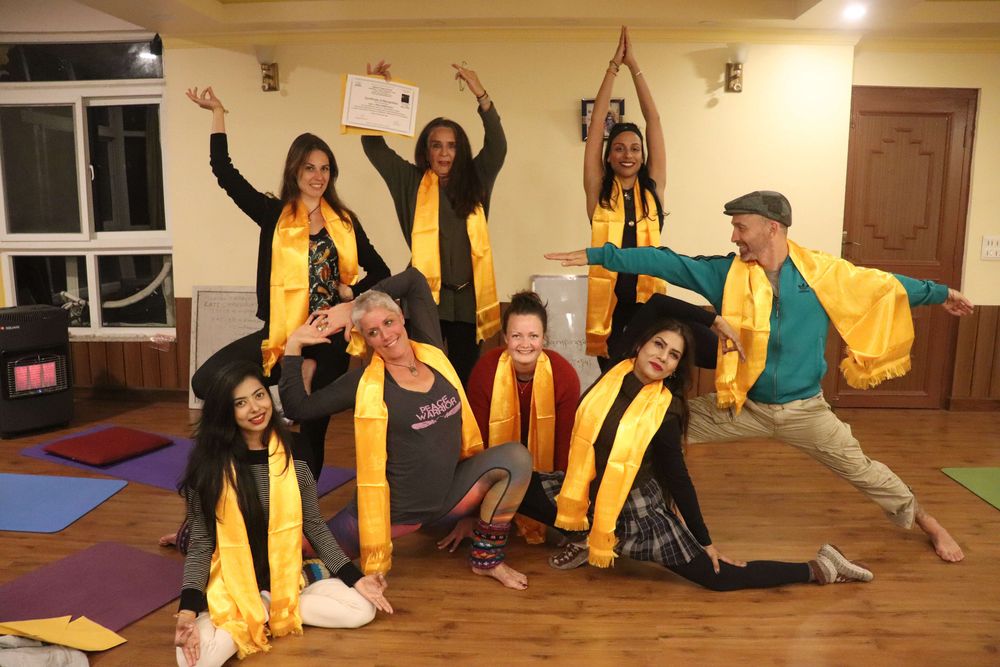 Formation de professeur de yoga certifiée de 21 jours et 200 heures au Népal 13