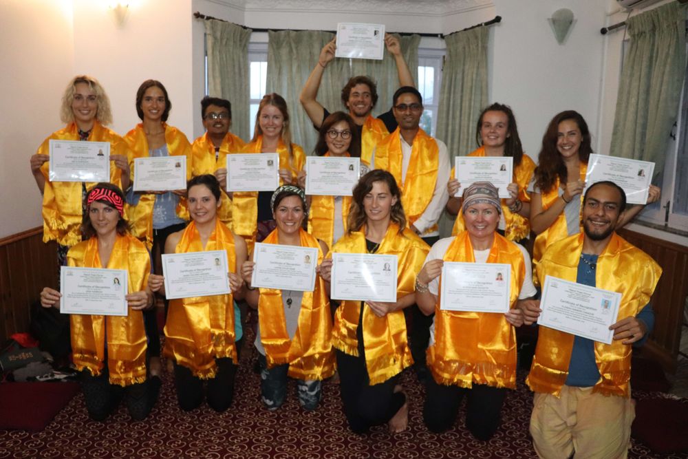 Formation de professeur de yoga certifiée de 21 jours et 200 heures au Népal 10