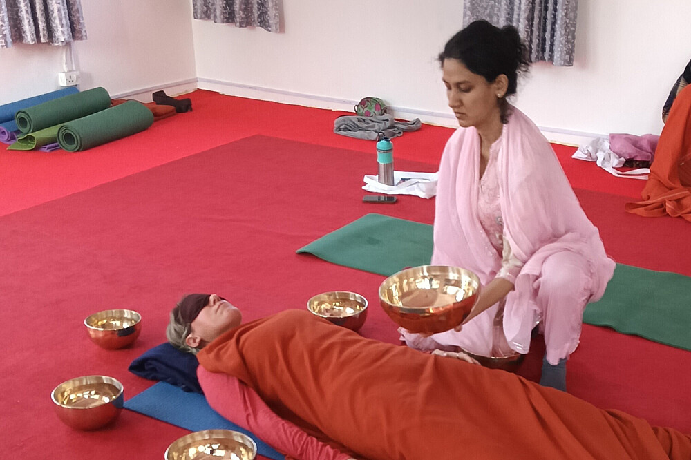 21-Tage Sound-Healing- & Multi-Modality-Heilungsausbildung, Indien