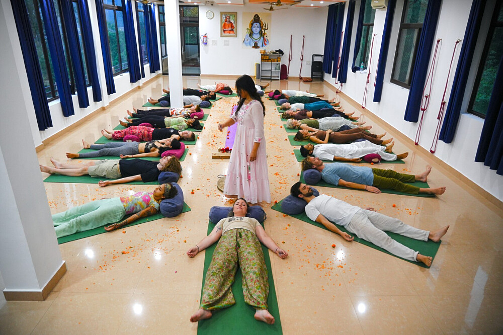 22 Day 200 Hour Ayurveda, Hatha, Ashtanga & Vinyasa YTTC In India 24
