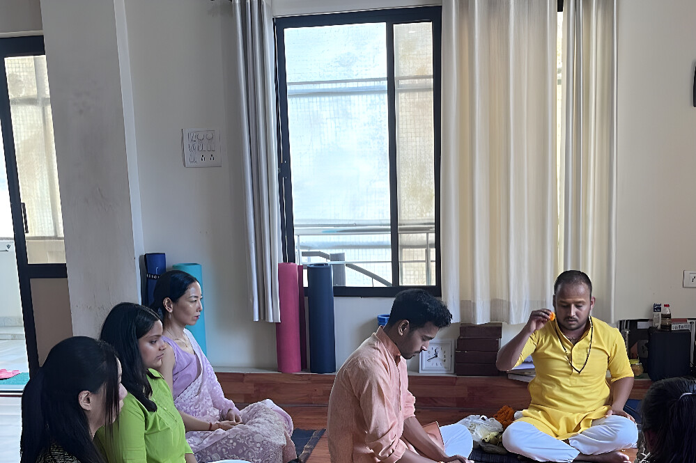 Formation de professeur de yoga de 200 heures en 23 jours à Rishikesh, en Inde 22