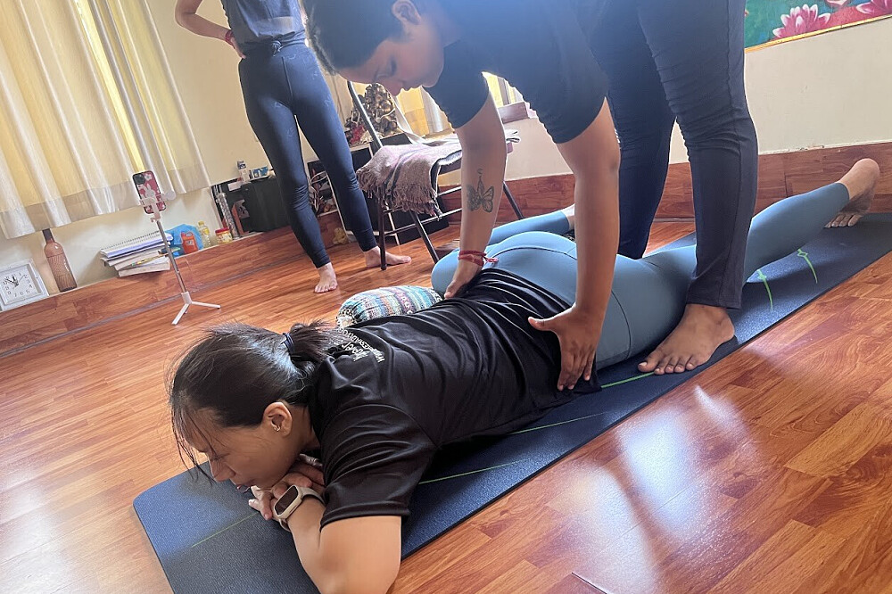 Formation de professeur de yoga de 200 heures en 23 jours à Rishikesh, en Inde 14