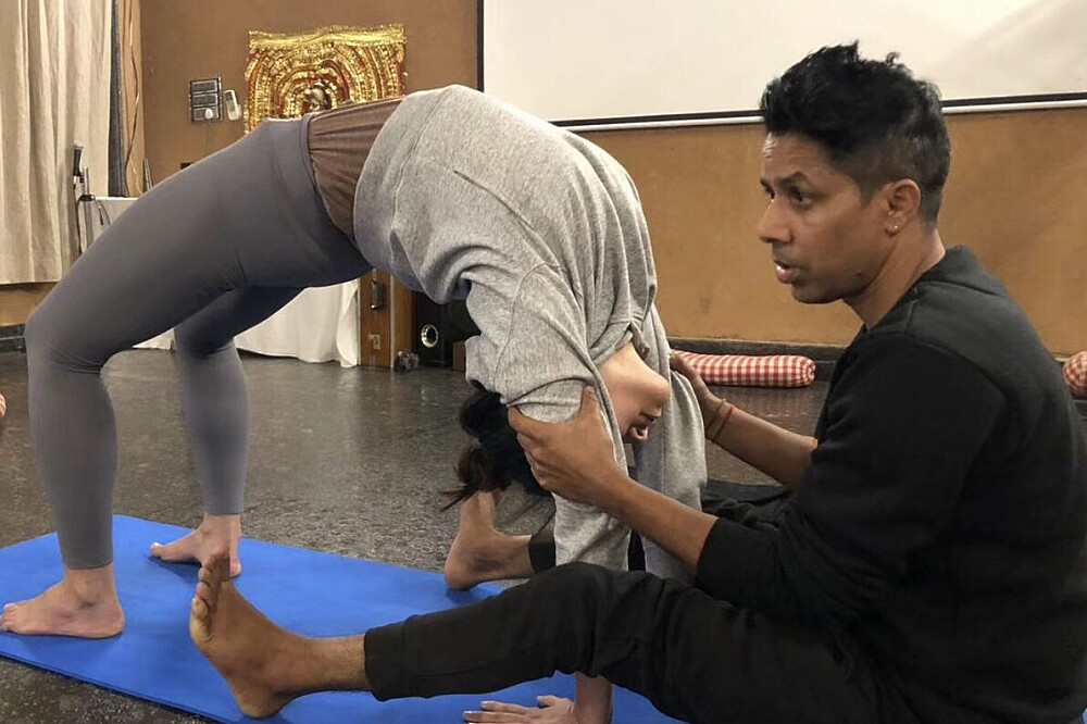 Formation de professeur de yoga de 200 heures en 23 jours à Rishikesh, en Inde 27