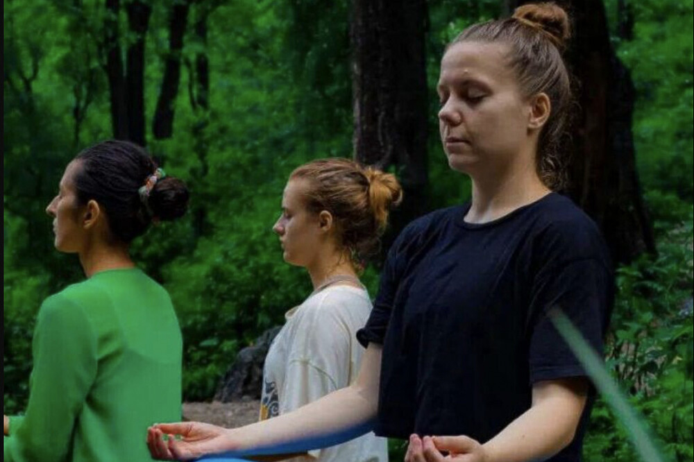24 Day 200 Hour Meditation & Singing Bowls TTC in Rishikesh 2