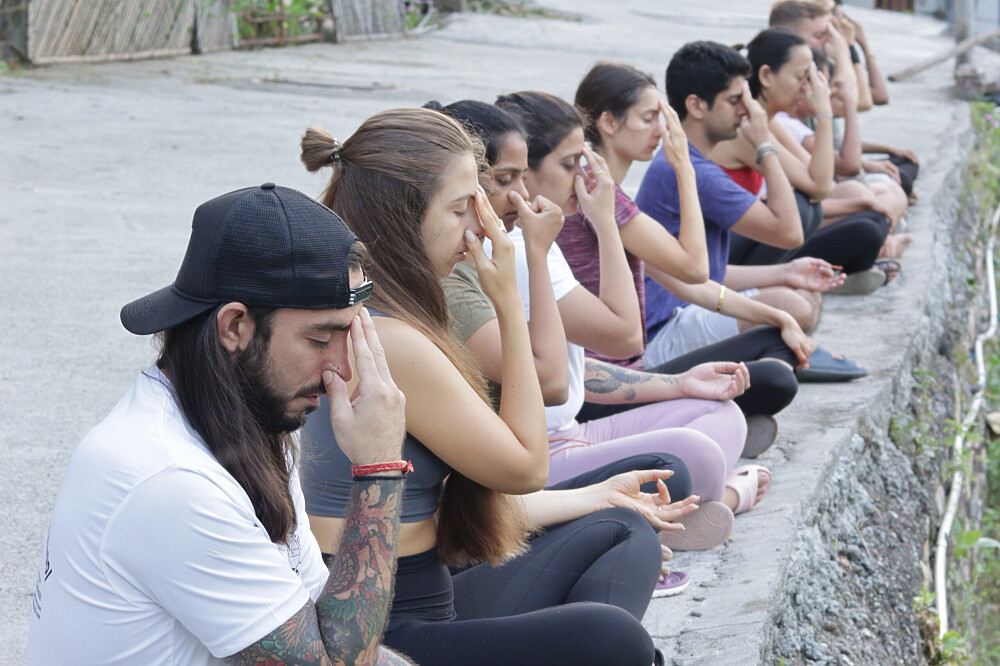 Formation de professeur de méditation et de bols chantants de 200 heures en 24 jours à Rishikesh 10
