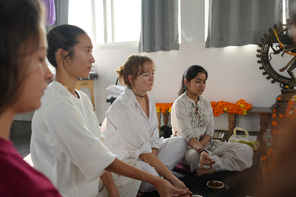 Formation de professeur de yoga de 200 heures multi-styles en 24 jours à Rishikesh, Inde 15