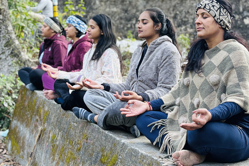 24 Tage 200 Std. Multi-Style Yogalehrer-Ausbildung, Rishikesh, Indien 17