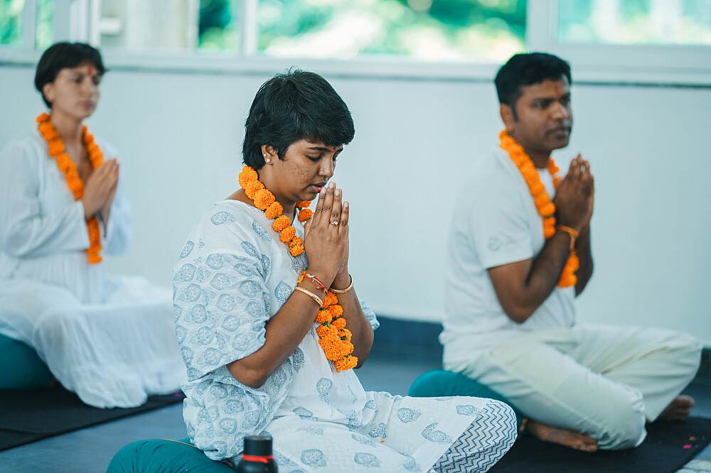 Formation de professeur de yoga de 25 jours et 200 heures en méditation, yoga nidra et hatha yoga en Inde 25