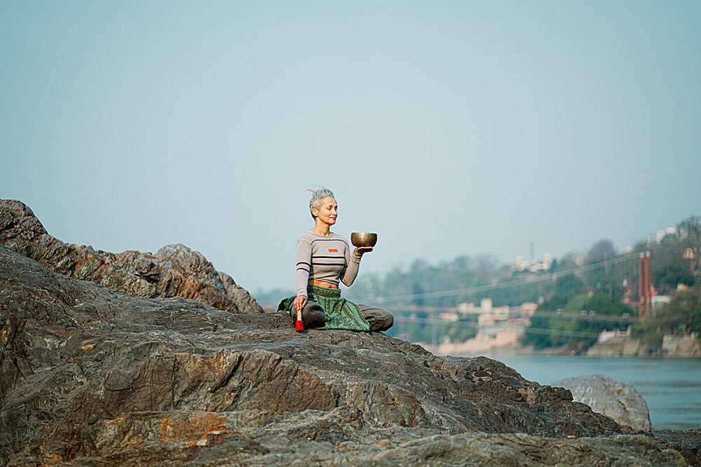 Formation de professeur de yoga de 25 jours et 200 heures en méditation, yoga nidra et hatha yoga en Inde 7