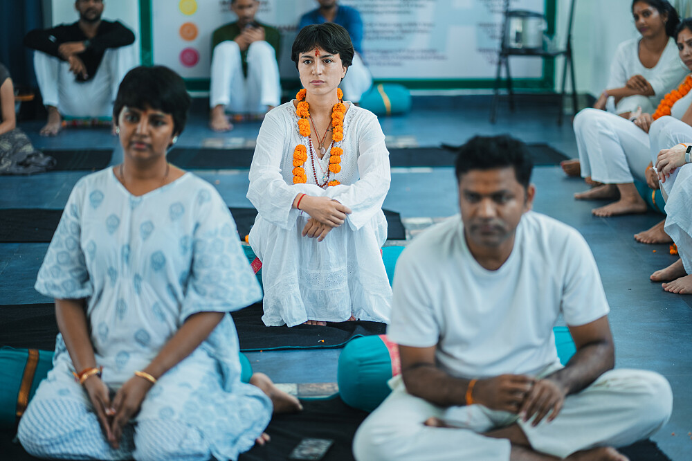 Formation de professeur de yoga de 25 jours et 200 heures en méditation, yoga nidra et hatha yoga en Inde 23