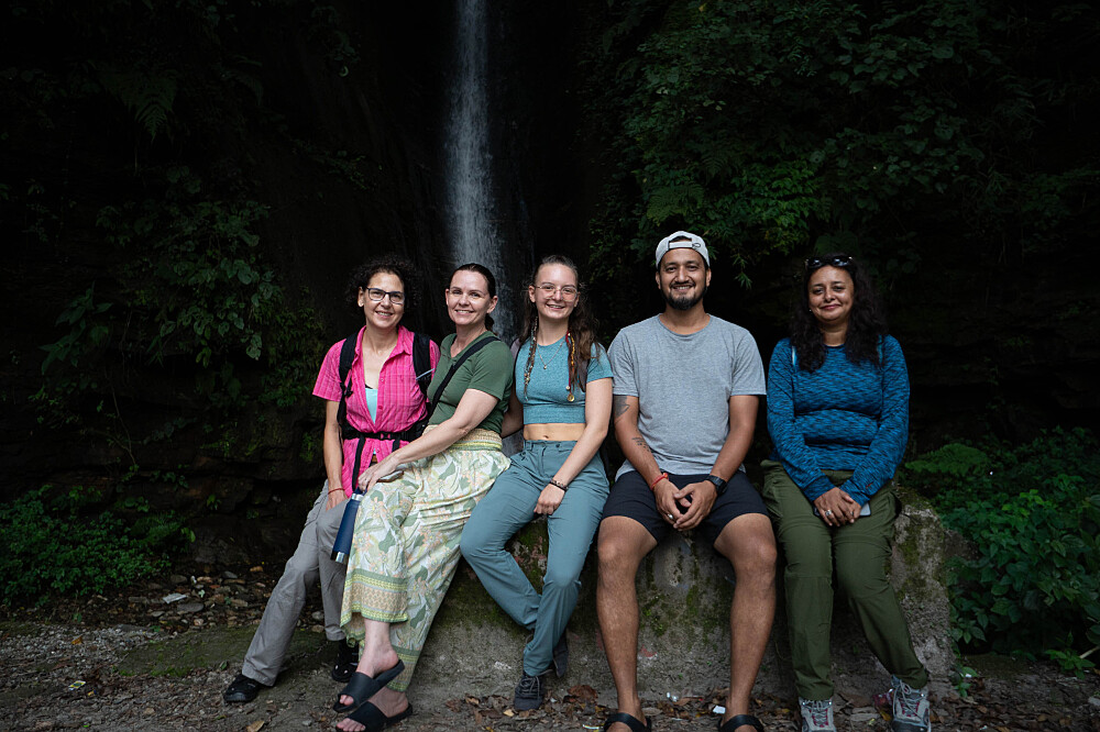 Formation de professeur de yoga de 26 jours (200 heures) et randonnée dans l'Himalaya, Inde 24