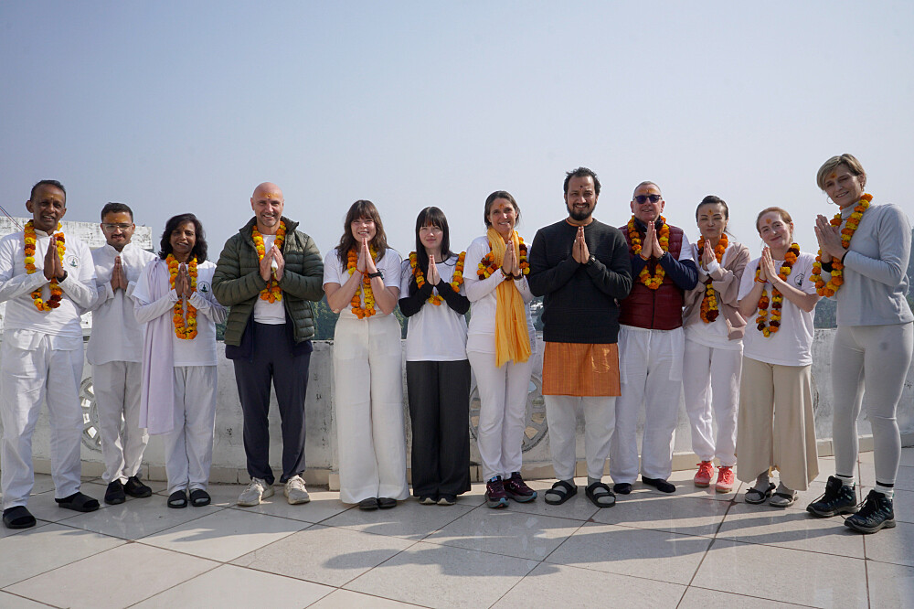 Formation de professeur de yoga de 26 jours (200 heures) et randonnée dans l'Himalaya, Inde 6