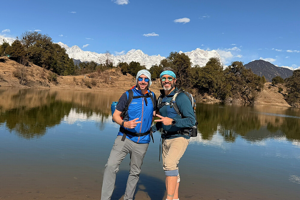Formation de professeur de yoga de 26 jours (200 heures) et randonnée dans l'Himalaya, Inde 23