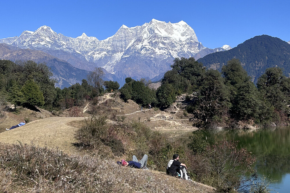 Formation de professeur de yoga de 26 jours (200 heures) et randonnée dans l'Himalaya, Inde 7