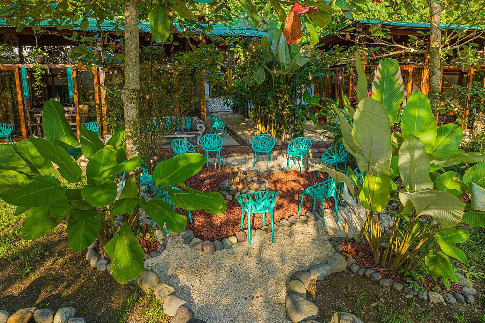 Formation de professeur de yoga Hatha Vinyasa de 200 heures en 26 jours à Jaco, Costa Rica 14