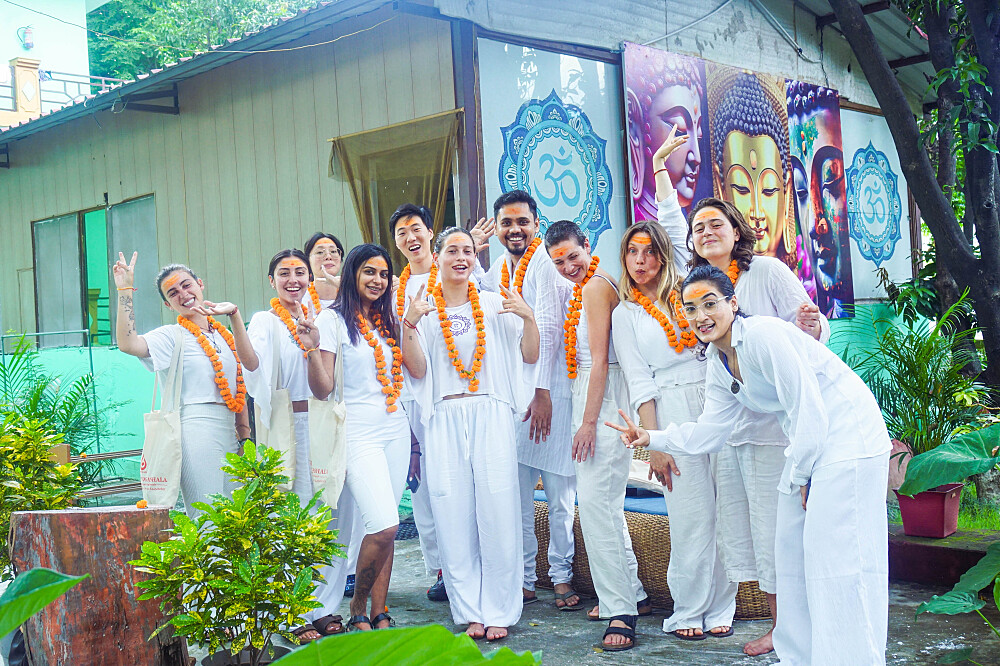 28 Tage 300-Stunden Yogatherapie-, Ashtanga- und Vinyasa-Yogalehrer-Ausbildung in Indien 3