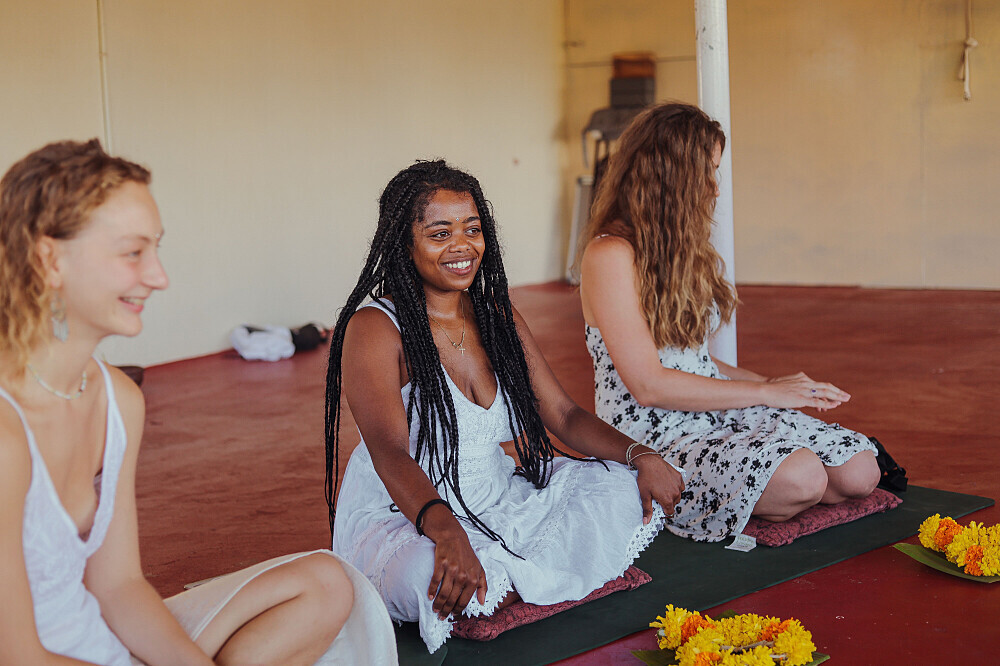 Formation de professeur de yoga multi-styles de 28 jours et 300 heures au Kerala, en Inde 10