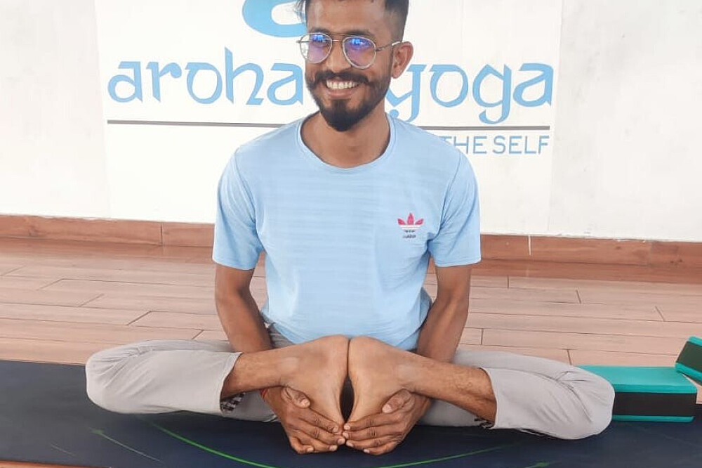 Formation de professeur de yoga de 28 jours et 300 heures : Ashtanga Vinyasa, Aérien, Yin et Hatha Yoga, Inde 23