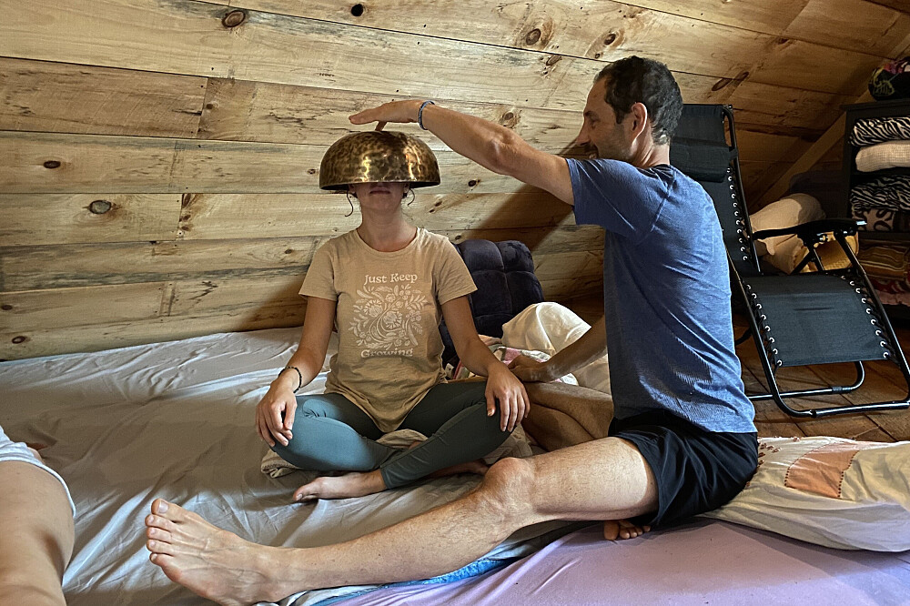 Retiro de Descanso com Terapia Sonora de 3 Dias em Asheville, NC, EUA 7