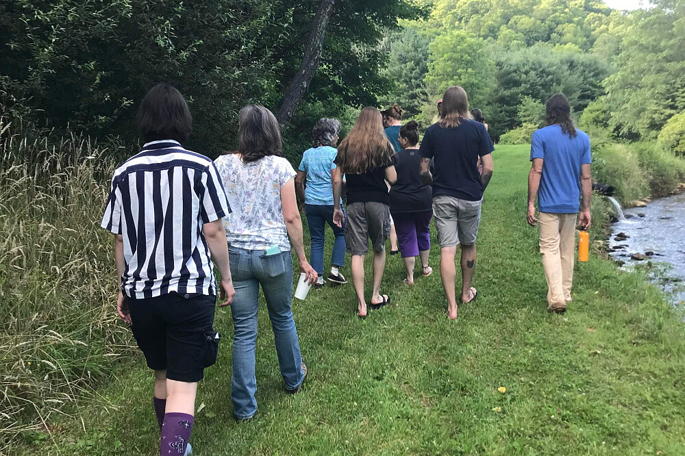 Retiro de Descanso com Terapia Sonora de 3 Dias em Asheville, NC, EUA 34