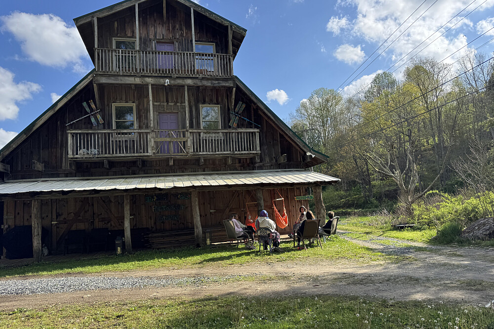 Retiro de descanso com cura pelo som para mulheres, 3 dias, perto de Asheville, NC 41