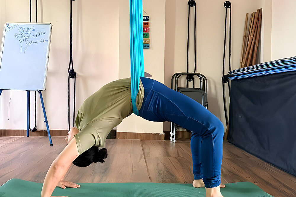 Formation avancée de professeur de yoga de 300 heures sur 30 jours à Dehradun, en Inde 14