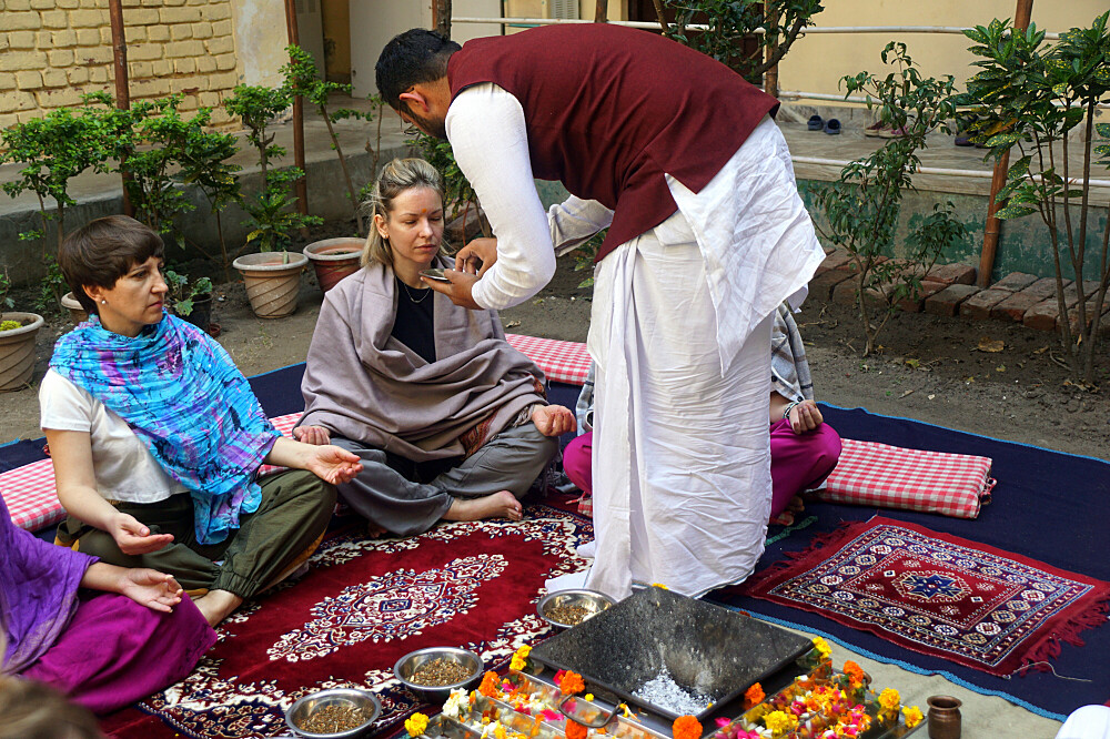 31 Day 300 Hour Yoga Teacher Training in Rishikesh, India 6