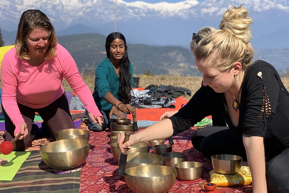 Retiro de meditación con sonido del Himalaya de 4 días en una granja ecológica en Nepal 4