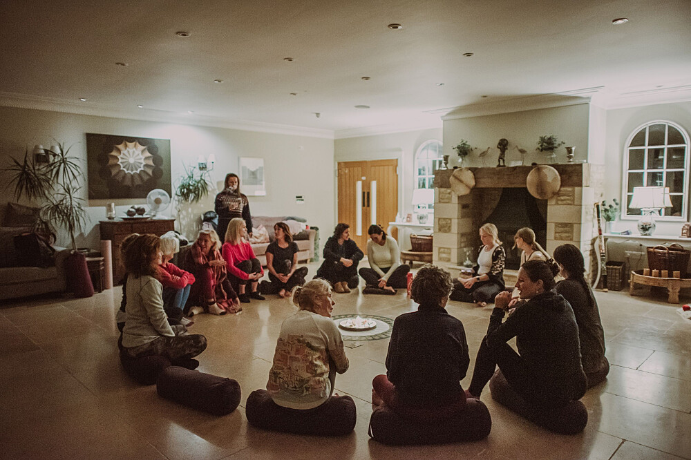 4 Day Inner Fire - Fire & Bliss Yoga Retreat in The Cotswolds, UK 2