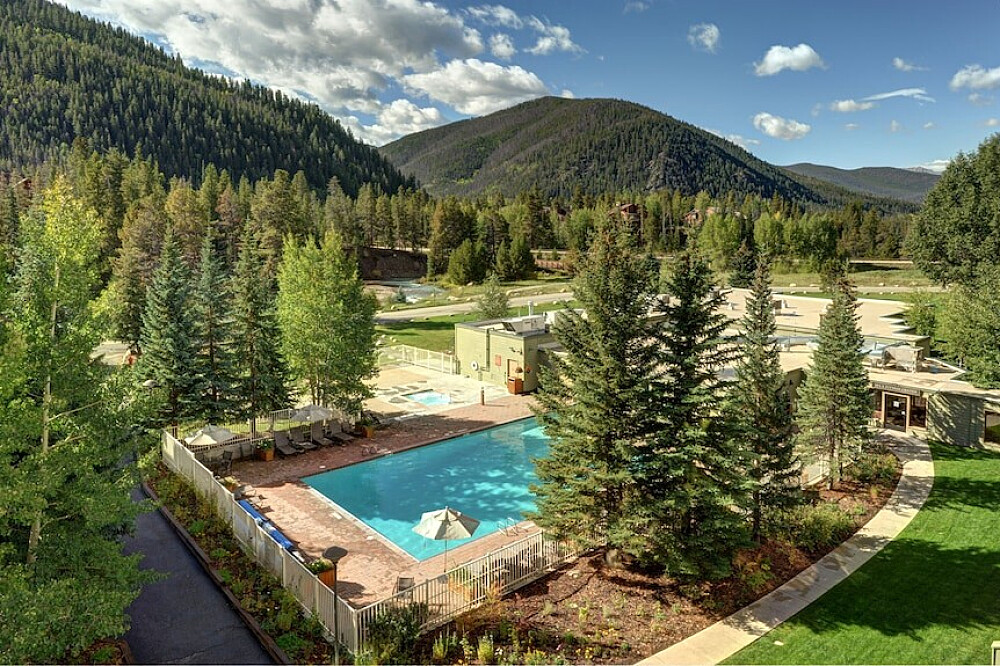 4 Day Rocky Mountain Yoga Adventure Retreat in Keystone, Colorado 2