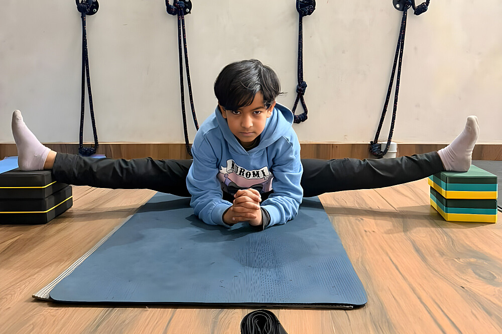Formation avancée de professeur de yoga de 500 heures sur 40 jours à Dehradun, en Inde 29