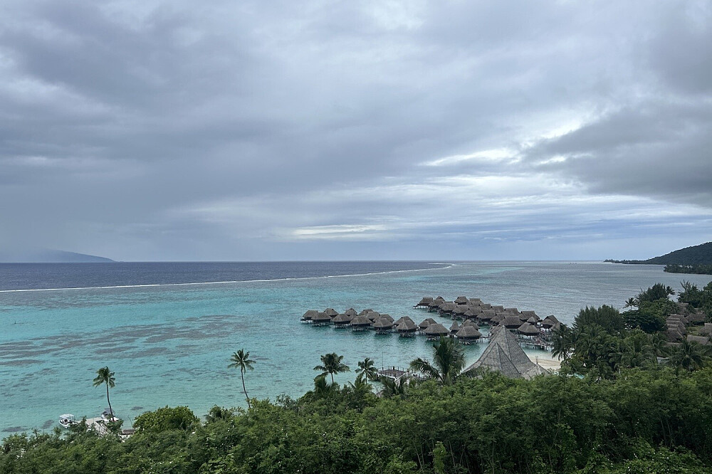5 Day Silent Mindfulness Meditation & Yoga Retreat in Moorea 8