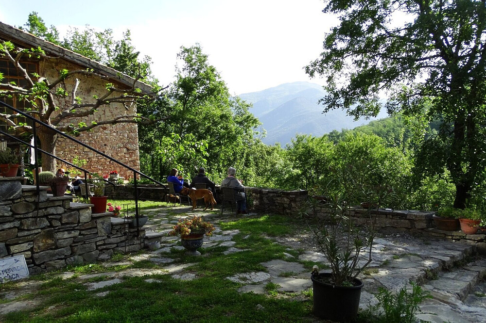 Retraite de méditation silencieuse de 5 jours, samatha-vipassana, en été, en Espagne 10