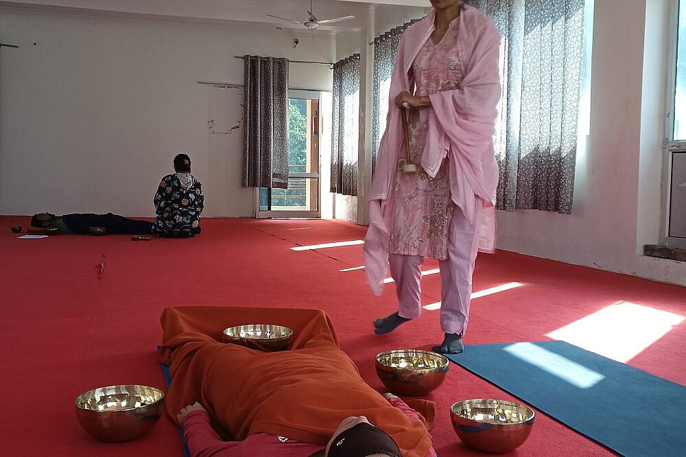 Formation de professeur de sound healing de 6 jours et 30 heures à Rishikesh, en Inde 8