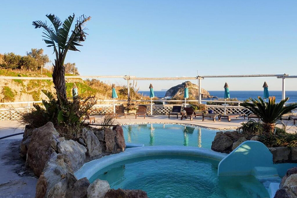 Retiro de Ioga de Longevidade e Cura Termal de 6 Dias em Ischia, Itália 7