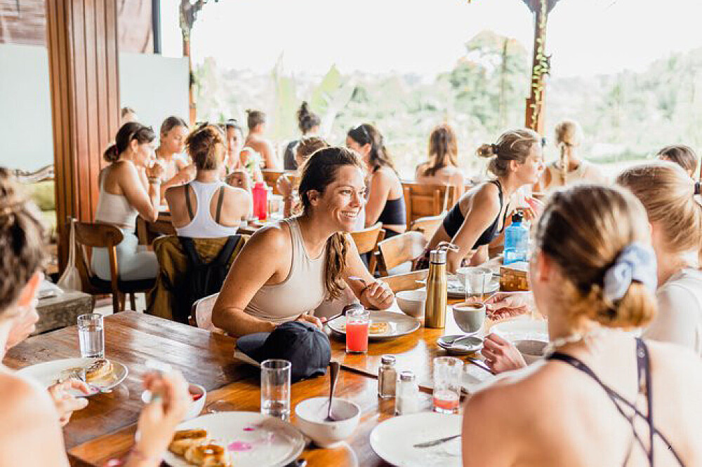 Formation de professeur de Yin Yoga de 7 jours et 50 heures à Bali, Indonésie 34