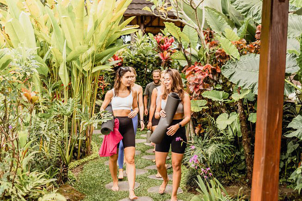 Formation de professeur de Yin Yoga de 7 jours et 50 heures à Bali, Indonésie 17