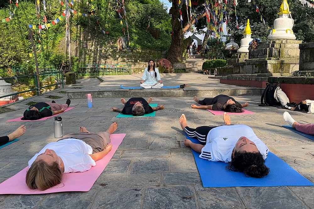 Retiro de Yoga Espiritual e Cura com Visitas Turísticas de 7 Dias no Nepal 10