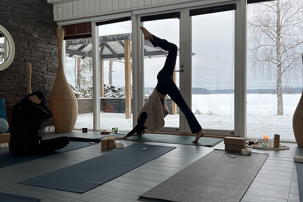 8 Day Winter Elo - Yoga, Breath & Cultural Journey in Finland 2